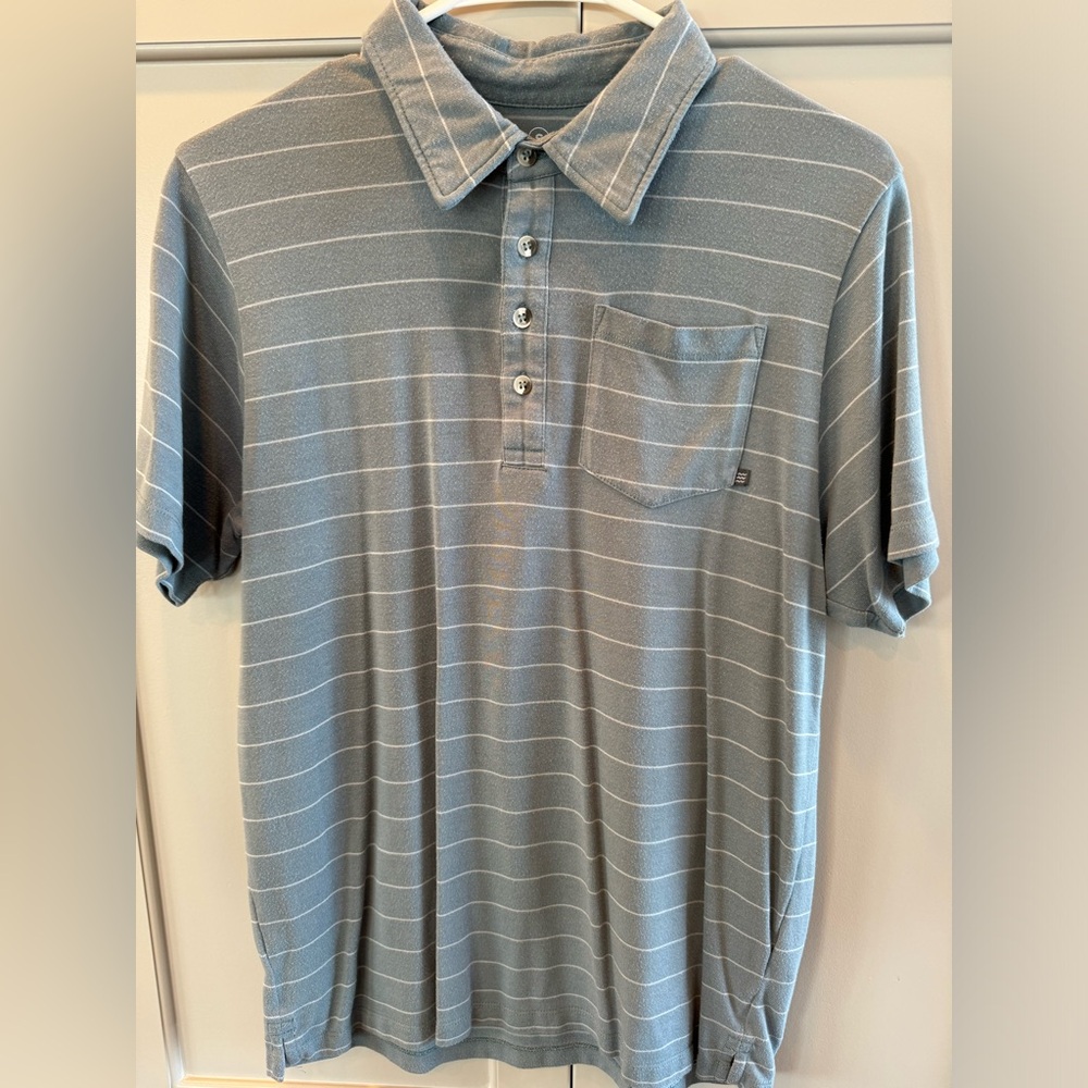 Men’s Free Fly polo size Small
